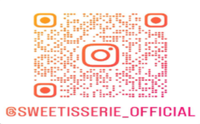 QR code — scan to follow @sweetisserie_official on Instagram